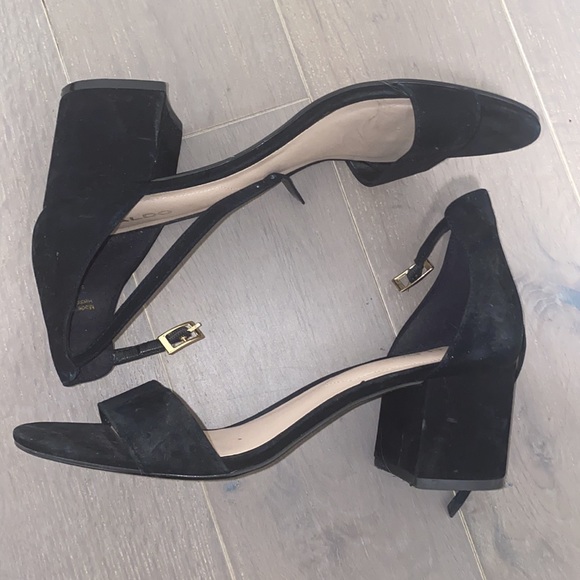 Open toe black/cream heels - Picture 3 of 4